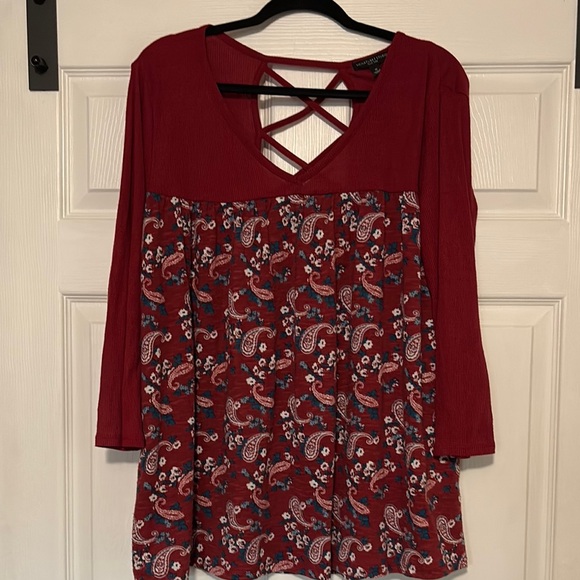 Signature Studio Plus Size Red Knit Top - Picture 1 of 3